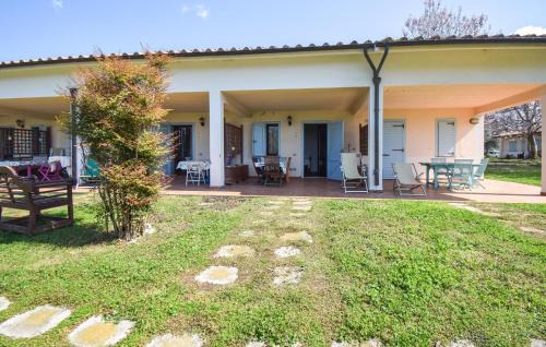 Pescia Romana House | Nice Home In Pescia Romana With Wifi