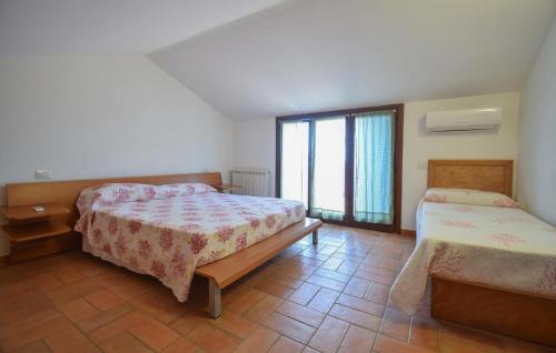 Pescia Romana House | Nice Home In Pescia Romana With Wifi