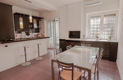 Quartiere XXXI Giuliano Dalmata Apartment | Nice Place appartmento metro Laurentina