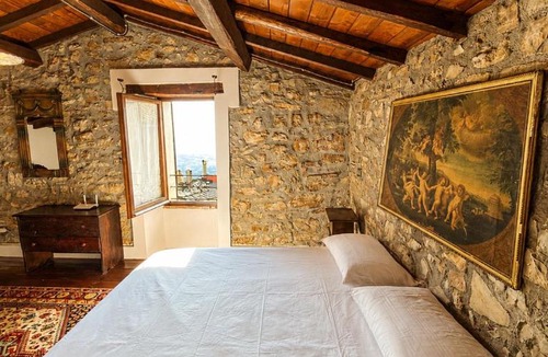 Terni House | Nido del Drago, the village's first historic residence