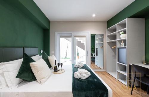 Quartiere XXXV Lido di Castel Fusano House | Nina Rooms Guesthouse - Seaview, luxury design, private patio, A-C