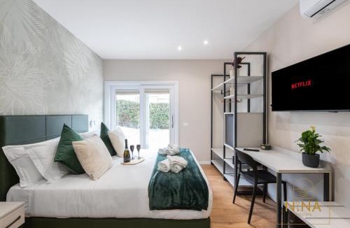 Quartiere XXXV Lido di Castel Fusano House | Nina Rooms Guesthouse - Seaview, luxury design, private patio, A-C