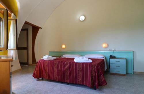 Magliacane Resort | Nirvana Club Village