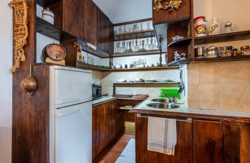 Vescovado Apartment | Noce Apartment in Antiche Dimore del Vescovado with Shared Pool, Wi-Fi & Air Conditioning