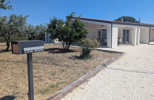 Ortona Villa | NOEMI HOUSE a stone's throw from the Ripari di Giobbe, Regional Nature Reserve