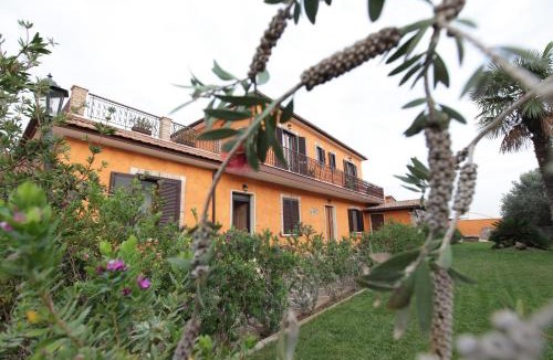 Isola Sacra Bed & Breakfast | Number60