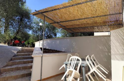 Vico del Gargano Apartment | Oasi degli Ulivi