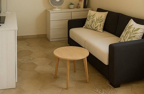 Adrano House | OLD RENOVATED COTTAGE NESTLED IN THE COUNTRYSIDE WITH GARDEN/RELAXATION CORNER