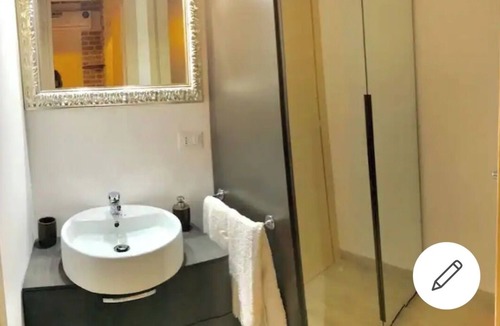 Testaccio Apartment | Old Suite Testaccio for 4
