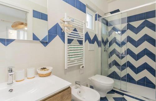 Molfetta House | "Oltremare Lux Apt"- Seaview in the center & FREE Street Parking
