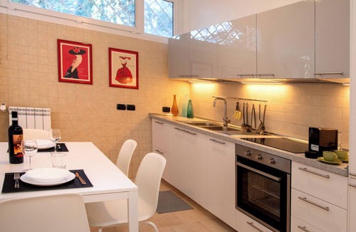 Quartiere XXXI Giuliano Dalmata Apartment | On the Edge of the Hill