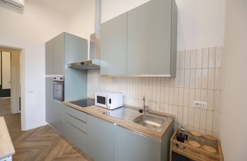 Repubblica Apartment | Palazzo Barberini Grand Retreat with Terrace