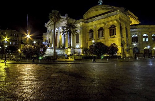 Ruggero Settimo Apartment | Palazzo Galati Palermo | Apartment with Private Parking