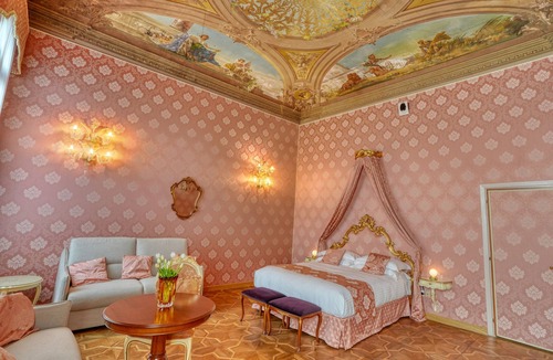 Castello House | PALAZZO MALIPIERO TREVISAN - LE TRE DIMORE D'EPOCA