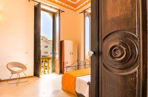 Il Monte Apartment | Palazzo Migliaccio by Casa di Marco
