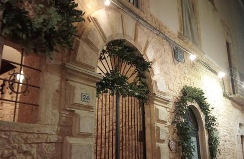 Bitetto Apartment | Palazzo Rizzi Templars' Residence - Bishop's Suite