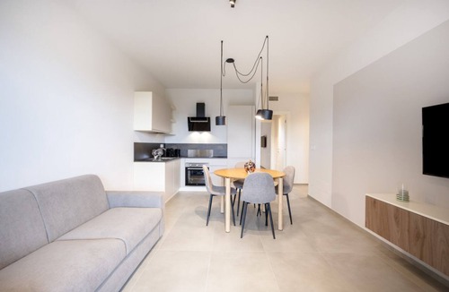 Municipio 2 Apartment | Panorama Penthouse Terrace with Parking