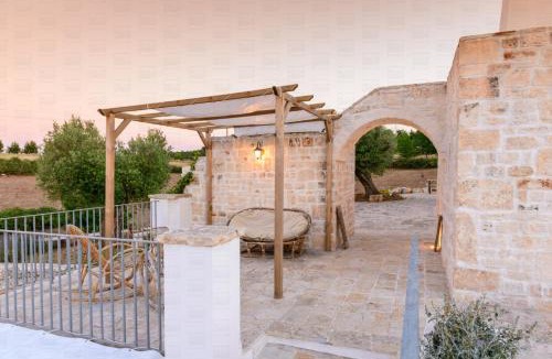 Martina Franca Apartment | Panoramic Trulli with Private Pool in Martina Franca - Pozzo Fornello