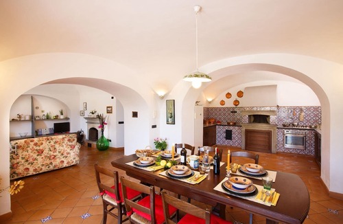 San Pietro House | Panoramic villa with pool