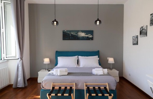 Rione VIII Sant'Eustachio Apartment | Pantheon Magic House