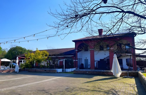Santa Maria di Sala Apartment | 'Papaveri E Papere - Cantina' Room with Shared Garden and Wi-Fi