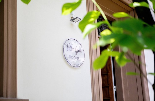 Prato Apartment | Papavero Room – Double with Wi-Fi, A/C, and Accessible Bathroom