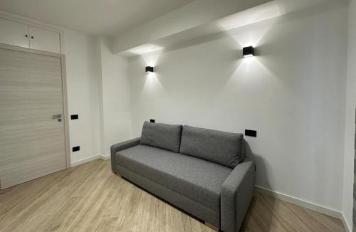 Quartiere XXIV Don Bosco Apartment | Parco di Veio Luxury Apartment