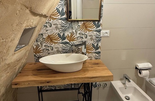 Canosa di Puglia Apartment | Peaceful 1-bedroom apartment with AC in Canosa di Puglia