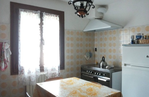 Granaglione House | Peaceful Stay with Garden