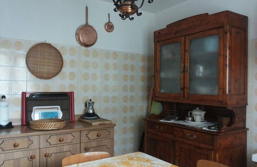 Granaglione House | Peaceful Stay with Garden