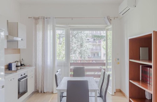 Quartiere XXIV Don Bosco Apartment | Pelizzi Apartment, 5 persone, 2 camere, balcone, Cinecittà