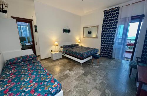 Quartiere XXXIII Lido di Ostia Ponente Apartment | Penthouse Salus sea view terrace