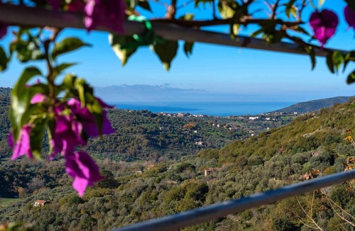 Laureana Cilento House | Pet friendly home in Laureana Cilento