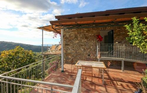 Laureana Cilento House | Pet Friendly Home In Laureana Cilento