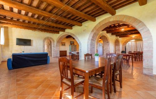 Montone House | Pet Friendly Home In Montone With Swimming Pool