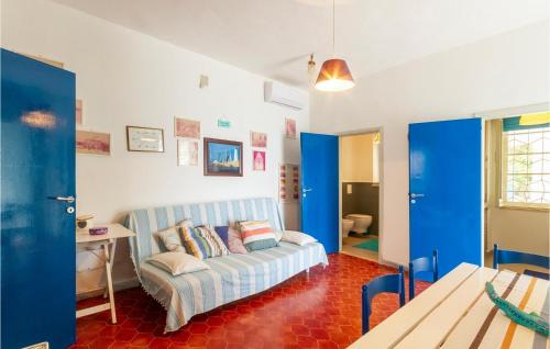 Trani House | Pet Friendly Home In Trani With Wifi