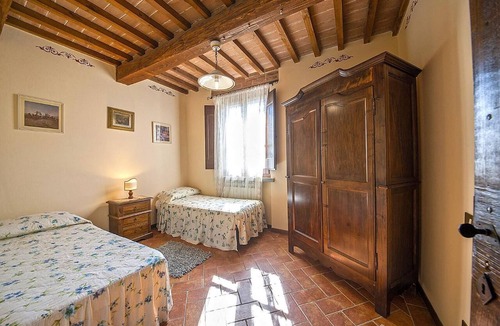 Le Piazze House | Pheasant swimming pool flat with 3 bedrooms and two bathrooms