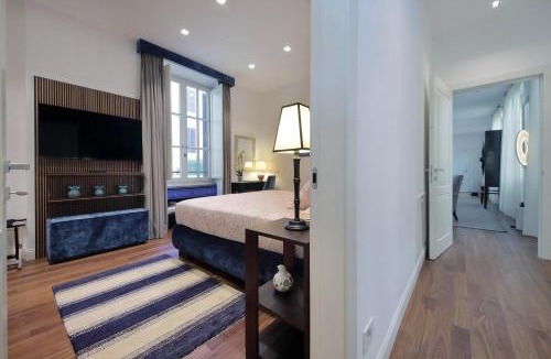 Rione III Colonna Apartment | Pirandello Luxury Home Roma
