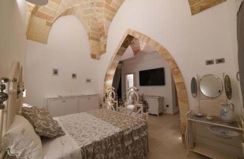 Cellino San Marco Hotel | PLAZACARRISI HOTEL & SPA