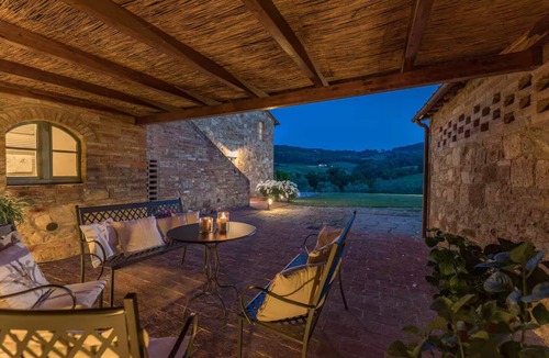 Montepulciano Villa | Podere Pisinano- Tuscan villa with swimming pool