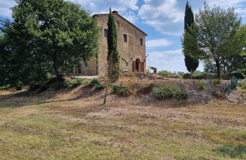 Citta di Castello Apartment | Poiana Apartment - History and nature at Torre della Soara