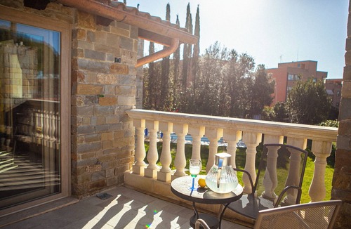 Grosseto Villa | Portion of Cheerful Villa With Pool and Parking - First Floor