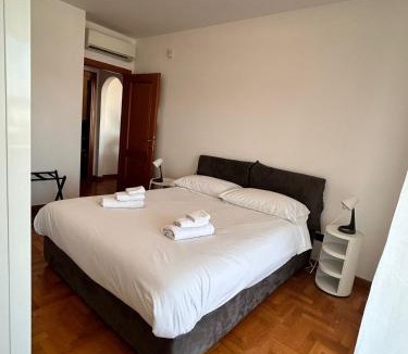 Suburbio IX Aurelio Apartment | Premium Apartment Papillo