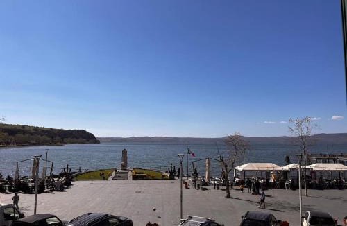 Lake Bracciano Apartment | Principessa Iolanda, Vista lago, Panoramico, 4 posti letto