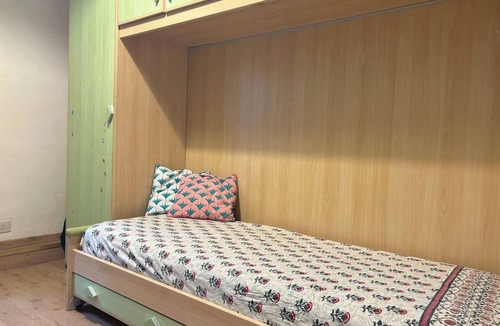 Rione V Ponte Apartment | Private room for female student only, shared with female host Rome Piazza Navona