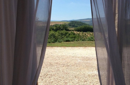 Montecchio Villa | Private Villa with Infinity Pool - Fantastic Views and Sunsets.