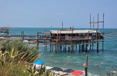 Fossacesia Marina Apartment | Pubble beach apartment