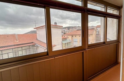Campobasso Apartment | Puzzle Rooms - Orange Room
