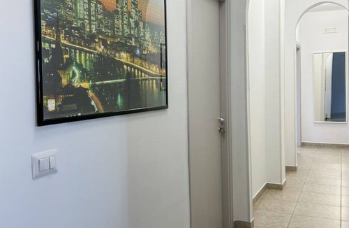Campobasso Apartment | Puzzle Rooms - Orange Room