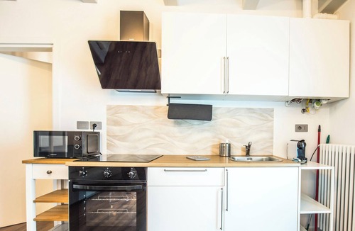 Favaro Veneto Apartment | Queen Home Emanuelle